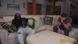Captura de 'Thick Ass Ebony Wife Punish Husband For Forgetting Anniversary By Riding a BBC' nº 33