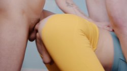 Captura de 'Bent Over Backwards' nº 37