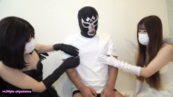 'Heavenly duo creates harem fantasy as playful chemistry surrounds a commanding presence' screenshot nº 23