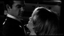 Captura de 'Naked Came the Stranger' nº 105