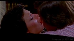 Captura de 'Naked Came the Stranger' nº 25
