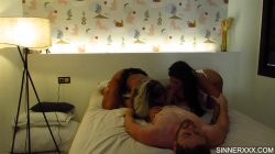 Captura de 'Venus Afrodita and Sheila Ortega - Wild Threesome' nº 25