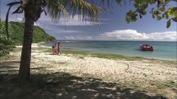 Captura de 'Tropical Anal Adventures from Guadeloupe with Kyra' nº 7