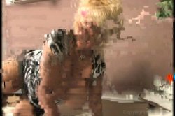 Captura de 'Watching My Mommy Go Black' nº 34