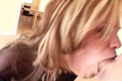 'Hot Naughty Chicks Fucking Big Dicks' screenshot nº 55