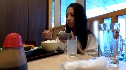 'Mako - Drool-Worthy Sex With A HouseWife' screenshot nº 21