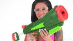 'Hit Me With Your Best Squirt' screenshot nº 111