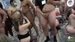 Captura de 'Laci Foxx Fluffing at Rebel Rhyder's EPIC Gangbang' nº 17