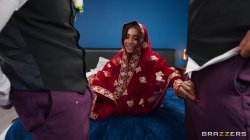 Captura de 'Wet Hot Indian Wedding' nº 124