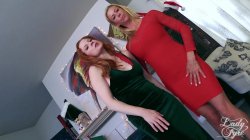 'My Two Moms: Unwrapped' screenshot nº 11