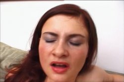 Captura de 'Red Haired Whores' nº 83