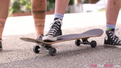 Captura de 'Audrey Quinn & Taylah Rose: Roller Skating' nº 3