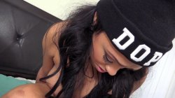 Captura de 'Teeny Black Chicks Trying White Dicks 14' nº 38
