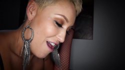'Caged 2: Lesbian Edition' screenshot nº 133