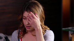 Captura de 'Washing Away My Step-Daughter's Sins' nº 5