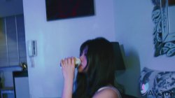 'Busty Brunette Cheats On Her Boyfriend' screenshot nº 5