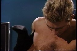 Captura de 'Blonde Bombshell' nº 42