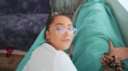 Captura de 'Stretching My Girlfriend's Pussy 20' nº 99