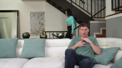Captura de 'Stacked Moms 12' nº 133