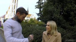 Captura de 'Monster Cock Make Influencer Sky Pierce Squirt' nº 26