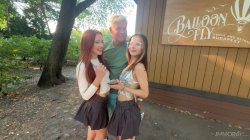 'Tiny 19 Year Old Newbies Megan Murkpvski & Mia Mi Creampie Foursome' screenshot nº 21