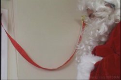 Captura de 'I Saw Mommy Eating Santa Claus' nº 21