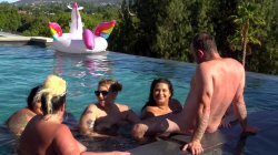 Captura de 'Plumper Pool Party' nº 40