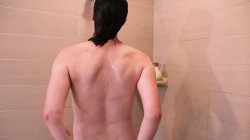 'Shower Solos 1' screenshot nº 2