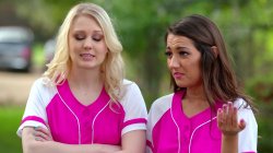 Captura de 'Young Lesbians 3way' nº 99