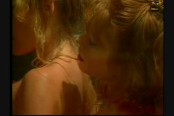 'Women Loving Women - A Guide To Sapphic Lovemaking Techniques' screenshot nº 88
