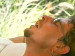 Captura de 'I'm Into Blondes' nº 62