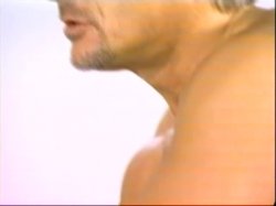 Captura de 'I'm Into Blondes' nº 83