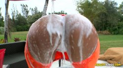 'Round And Brown Vol. 23' screenshot nº 59