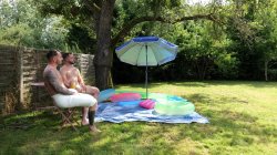 'My Wife Is A Naturist' screenshot nº 4