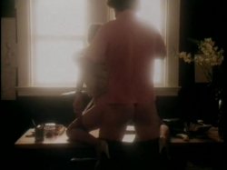 Captura de 'Touch Me In The Morning' nº 28