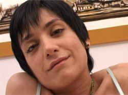 'Beautiful MILF Angelina Banged in Casting' screenshot nº 2
