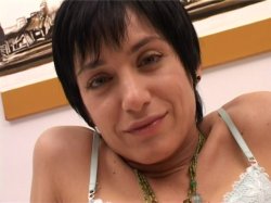 'Beautiful MILF Angelina Banged in Casting' screenshot nº 6