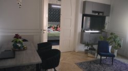 Captura de 'Roommates Uncensored' nº 114