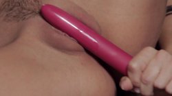 Captura de 'Girls With Toys - On Sale! We Love Porn Sale' nº 22