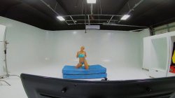 Captura de 'Lobby Season 4 Episode 5: Facial, The' nº 51
