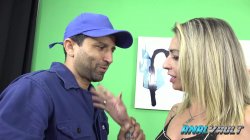 'Latina wife Julia moans as two cocks stretch her ass and pussy wide in filthy double penetration' screenshot nº 5