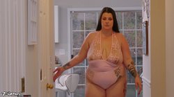 Captura de 'My Slut Wife From Spain' nº 2