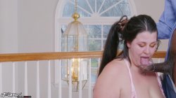 Captura de 'My Slut Wife From Spain' nº 35