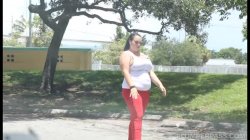 Captura de 'Hefty Hotties' nº 85