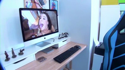 Alisha Rydes Gives Paul Taylor a Sloppy Blowjob