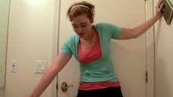 Captura de 'Naughty Black Mom's On Redheaded Babysitter' nº 6