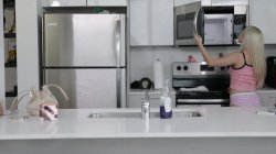Captura de 'Little Girls Love Big Dicks 11' nº 43