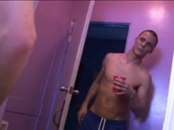 'Frat House Fuckfest 5' screenshot nº 17