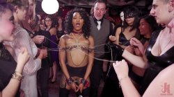 Captura de 'The Upper Floor - Anal Sluts Service Folsom Eve Orgy' nº 66