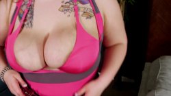 'Full Figured Foxes X-Cut 8' screenshot nº 61